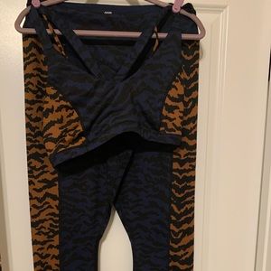 Good American workout set! Animal Print